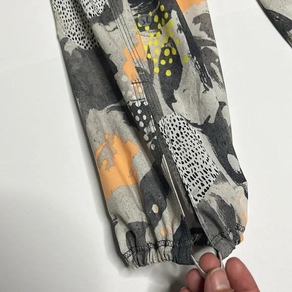 Lululemon Om Pant Harem Jogger Size 6 - Picture 4 of 5